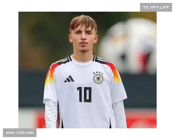 瓦扎内因体检未通过未能加盟皇马 现重返阿贾克斯再度征战顶级联赛 瓦扎内因体检未通过未能加盟皇马 现重返阿贾克斯再度征战顶级联赛